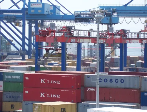 Port tracking, Napoli accelera: dal test sui mezzi pesanti una spinta allo scalo smart